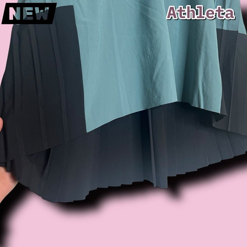 🔴New Athleta Swing Forward Pleated Tank — NWT (Size S) - Picture 2 of 9